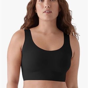 LAST CHANCE will donate to charity May 13
TRUE and Co scoop neck XL bra  EUC